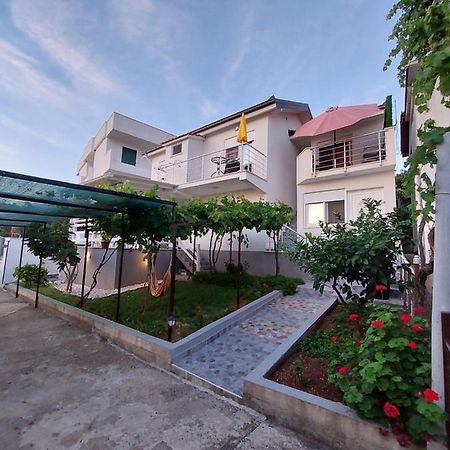Apartments Marina Utjeha Εξωτερικό φωτογραφία