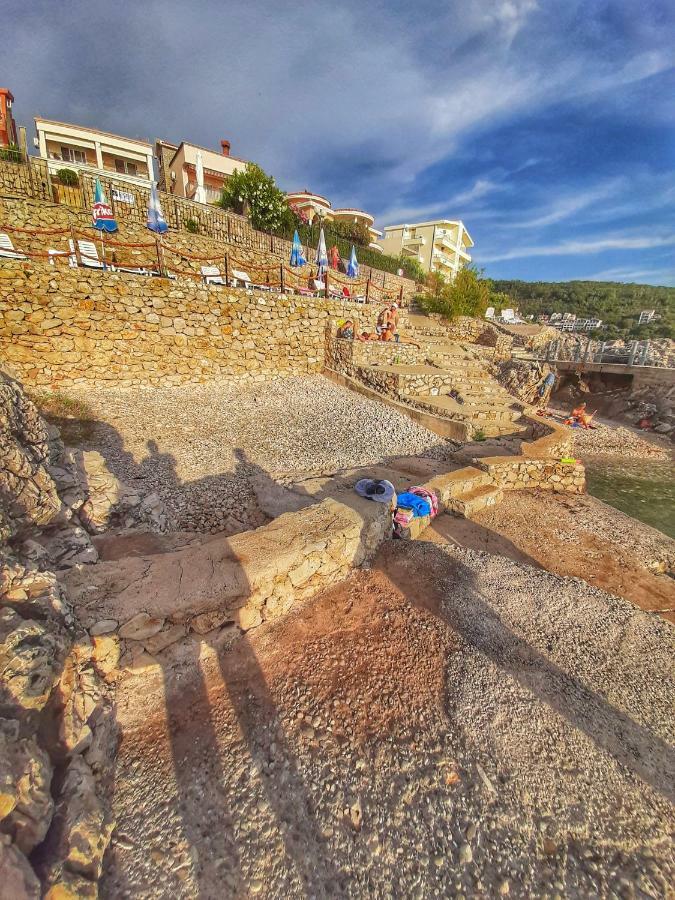 Apartments Marina Utjeha Εξωτερικό φωτογραφία