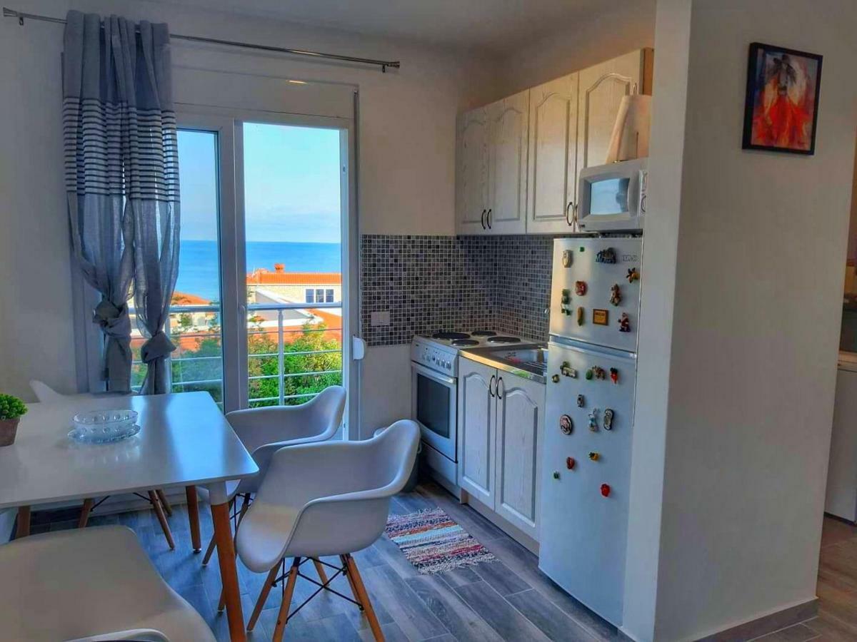 Apartments Marina Utjeha Εξωτερικό φωτογραφία