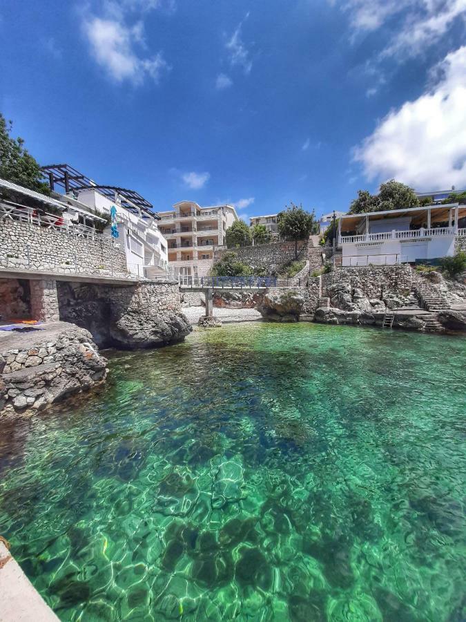Apartments Marina Utjeha Εξωτερικό φωτογραφία